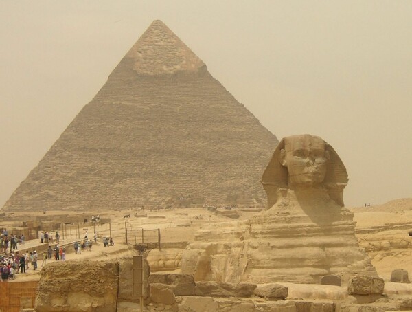 Οι τζιχαντιστές απειλούν τώρα να γκρεμίσουν τις Πυραμίδες και τη Σφίγγα