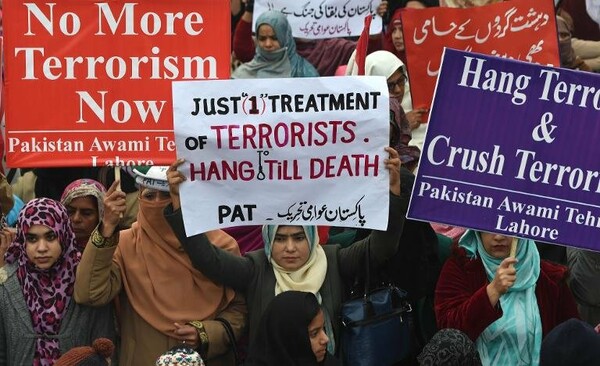 Τέσσερις Tαλιμπάν εκτελέστηκαν την Κυριακή στο Πακιστάν