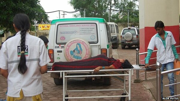 Ινδία: Οκτώ γυναίκες νεκρές σε επέμβαση στείρωσης, 64 νοσηλεύονται