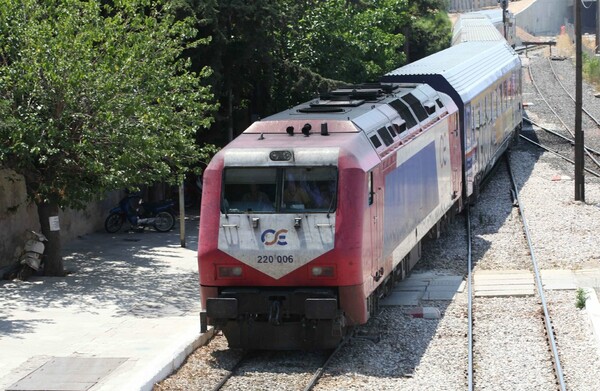 Εκτροχιάστηκε αμαξοστοιχία έξω από την Έδεσσα