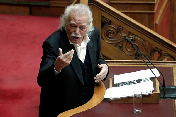 Αριστερό Πρόεδρο Δημοκρατίας θέλει και ο Γλέζος