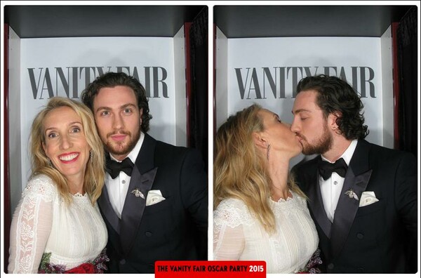 Μέσα στο photo booth του Vanity Fair