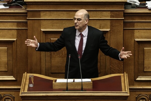 Δένδιας: Η κυβέρνηση δεν πρέπει να κάνει υποδείξεις στη Δικαιοσύνη για τη Novartis