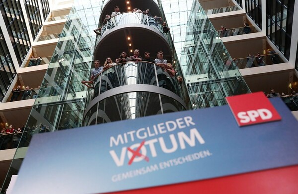 Τους υπουργούς του SPD ανακοίνωσε η ηγεσία του κόμματος