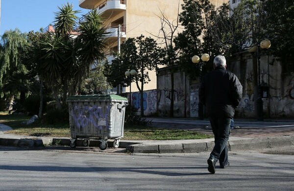 Βρέθηκε νεκρό βρέφος σε κάδο απορριμάτων στην Πετρούπολη