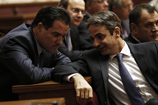 Δεν έκανε δεκτή την παραίτηση Γεωργιάδη ο Μητσοτάκης- Τζανακόπουλος: Τον καλύπτει στο σκάνδαλο Novartis