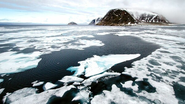 Πρωτοφανές κύμα καύσωνα στην Αρκτική - Οι επιστήμονες ανησυχούν για τις «τρελές» θερμοκρασίες