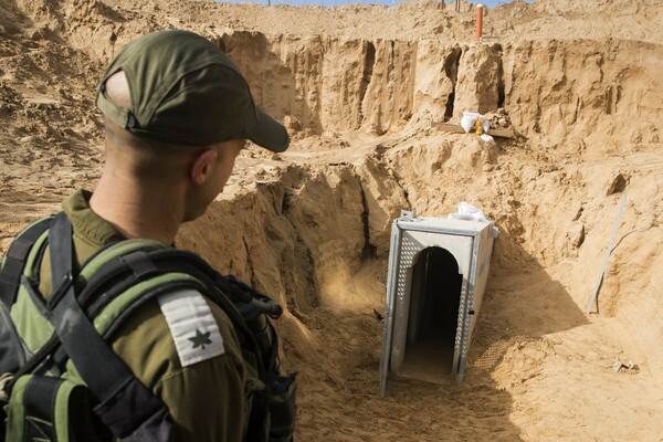 Ο ισραηλινός στρατός κατέστρεψε μεγάλη σήραγγα που συνέδεε τη Γάζα με το Ισραήλ