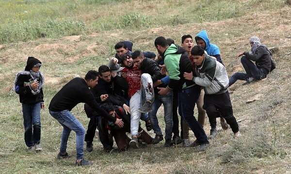 Τουλάχιστον 12 Παλαιστίνιοι νεκροί από ισραηλινά πυρά στη Γάζα - 1.100 οι τραυματίες