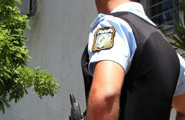 Του έκοψε τα δάχτυλα με μπαλτά επειδή χρωστούσε