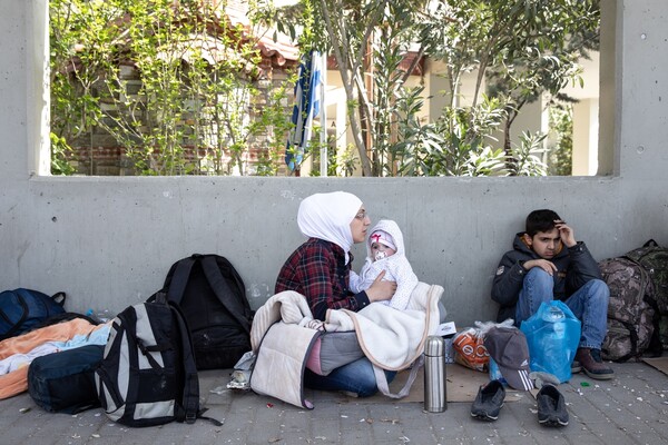 Σε «μικρή Ειδομένη» έχει μετατραπεί το Αστυνομικό Μέγαρο Θεσσαλονίκης