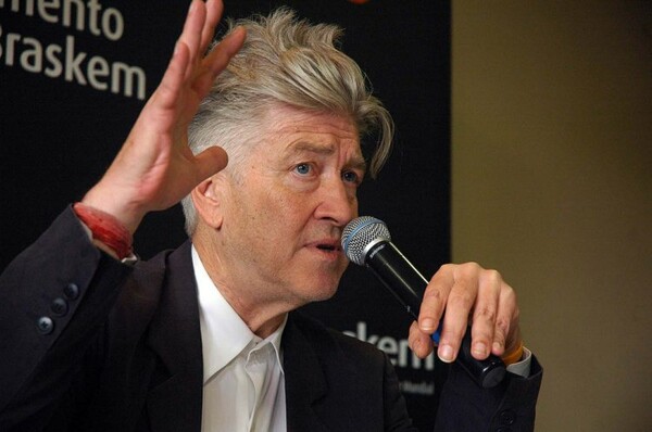 O David Lynch αποχωρεί από το εγχείρημα της επιστροφής του Twin Peaks
