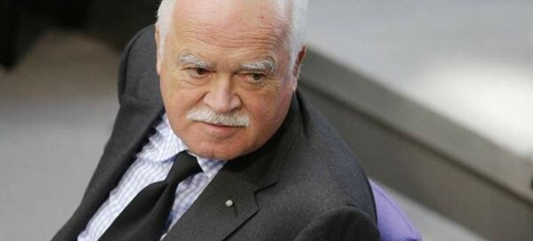 Παραιτήθηκε λόγω Ελλάδας ο αντιπρόεδρος του αδελφού κόμματός της Μέρκελ