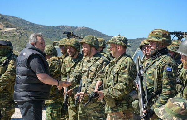 Καμμένος: Αν έχουν τα κότσια οι Τούρκοι ας τολμήσουν - Ενωμένοι οι Έλληνες θα τσακίσουμε την Τουρκία