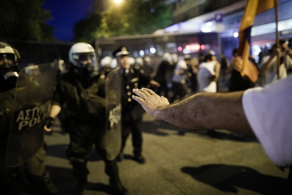 Θεσσαλονίκη: Επεισόδια και χημικά μετά την πορεία μνήμης για τη Γενοκτονία των Αρμενίων