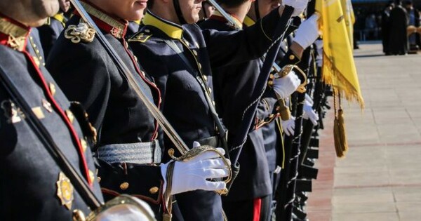 Πανελλαδικές: Πόσες θέσεις άνοιξαν φέτος για τους υποψηφίους Στρατιωτικών Σχολών