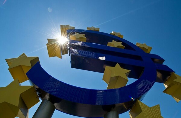 Η ΕΚΤ αύξησε το όριο του ELA για τις ελληνικές τράπεζες