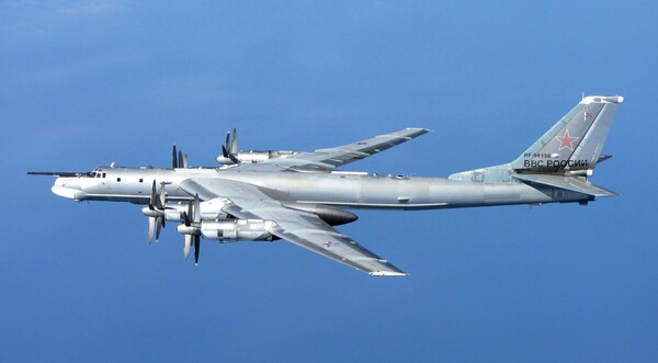 Αμερικανικά μαχητικά αναχαίτισαν ρωσικά βομβαρδιστικά ανοιχτά της Αλάσκας