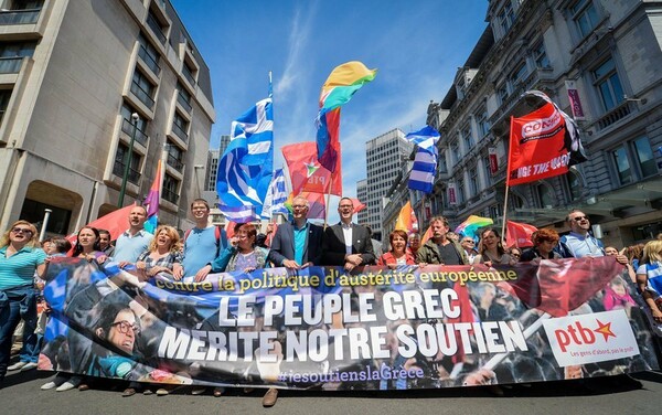 Διαδήλωση αλληλεγγύης προς την Ελλάδα στις Βρυξέλλες