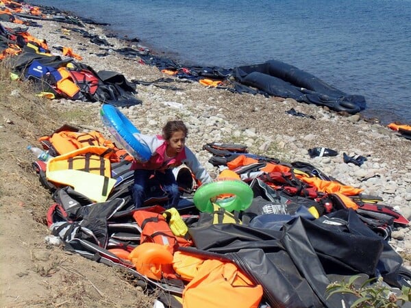 Εκτός ελέγχου η προσφυγική κρίση στη Μυτιλήνη- Ξεπέρασαν τους 12.700 οι πρόσφυγες στο νησί