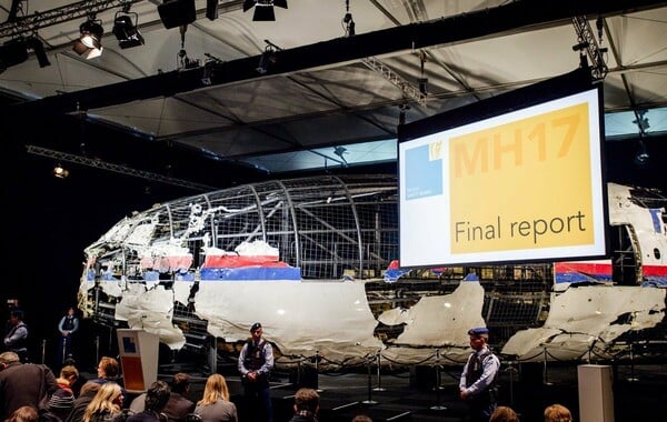 Ρωσικός πύραυλος κατέρριψε την πτήση MH17 στην Ουκρανία το 2014