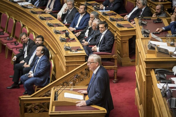 Σκληρό μήνυμα τουρκικού ΥΠΕΞ σε Γιούνκερ για τους δύο Έλληνες κρατούμενους