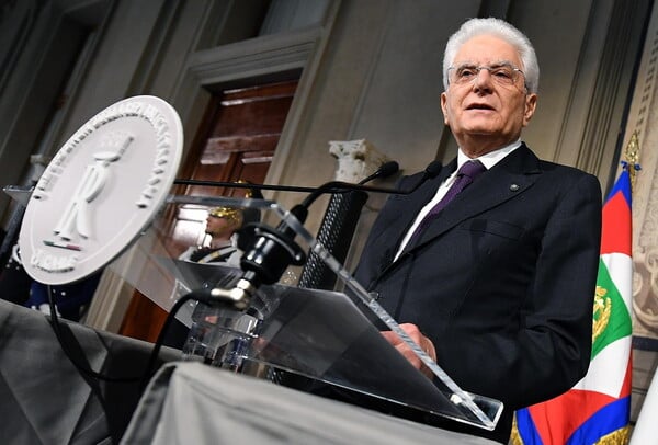 Προσπάθειες συμβιβασμού για τον επόμενο υπουργό Οικονομικών στην Ιταλία