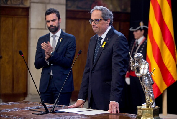 Διαβουλεύσεις με τον Σάντσεθ ζητά ο αυτονομιστής ηγέτης της Καταλονίας