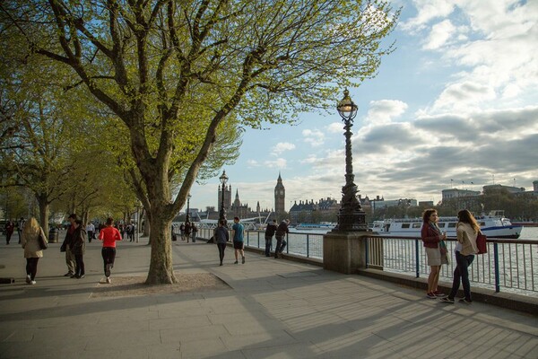 10 πράγματα που πρέπει να γνωρίζεις πριν φύγεις για σπουδές στο Λονδίνο