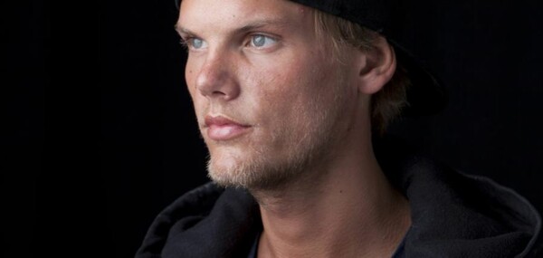 Η κηδεία του Avicii έγινε υπό άκρα μυστικότητα χθες - Η φωτογραφία του στενού του φίλου από την τελετή