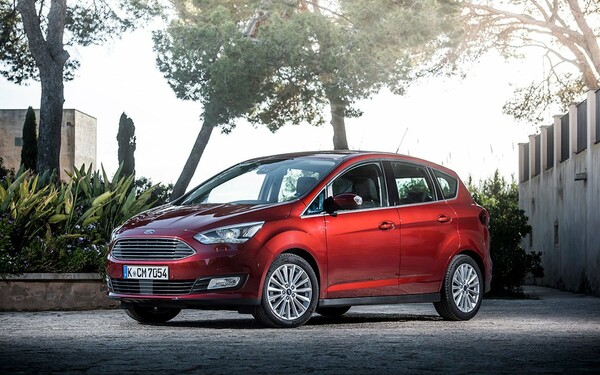 Νέα C-MAX και Grand C-MAX από την Ford