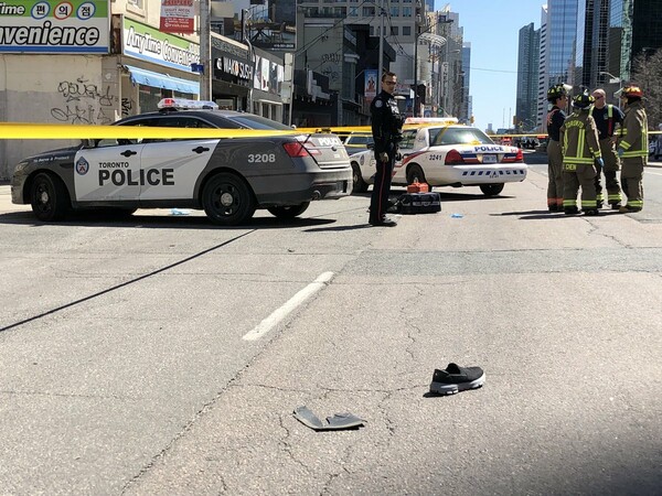 Καναδάς: Φορτηγάκι έπεσε πάνω σε πεζούς στο Τορόντο - 9 νεκροί και 16 τραυματίες (upd)