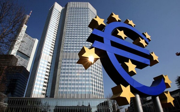 Έκτακτη σύσκεψη της ΕΚΤ αυτή την ώρα για την Ελλάδα