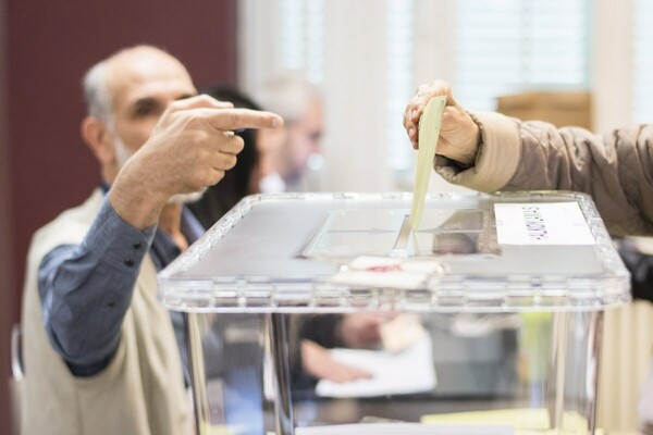 Οι Ελβετοί απέρριψαν ένα ριζοσπαστικό σχέδιο πάταξης της κερδοσκοπίας των τραπεζών