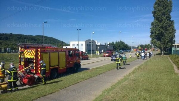 Γαλλία: Επίθεση σε εργοστάσιο, αποκεφαλισμός άνδρα από τζιχαντιστή