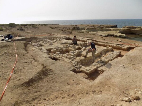 Αρχαιολόγοι στην Κύπρο ίσως ανακάλυψαν ένα από το καλύτερα διατηρημένα αρχαία λιμάνια της Μεσογείου