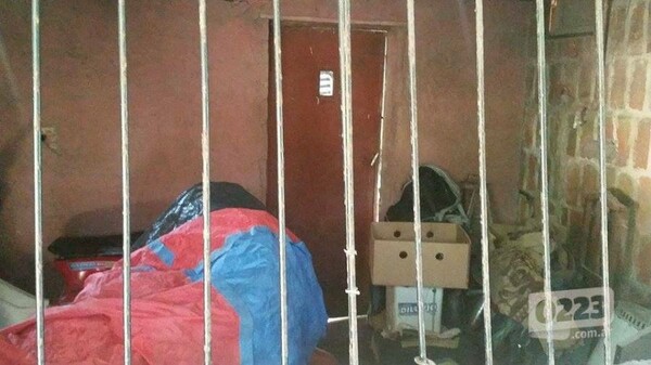 Αργεντινή: Άντρας κρατούσε επί έξι χρόνια φυλακισμένους σε κελί την ψυχικά ασθενή σύζυγό του και τον αυτιστικό γιο του