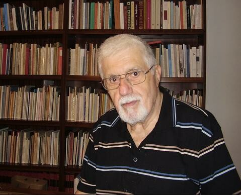 Πέθανε ο ποιητής Ορέστης Αλεξάκης