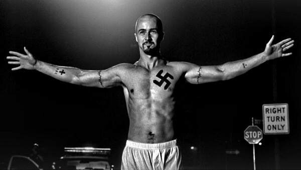 Ο σκηνοθέτης του «American History X» ετοιμάζει ταινία με πρωταγωνιστή ένα ρομπότ