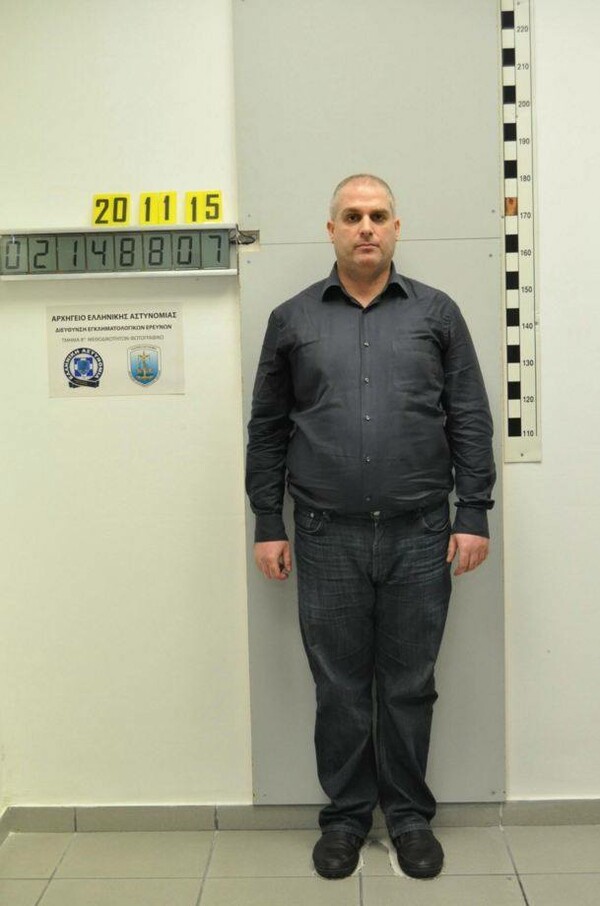 Στη δημοσιότητα οι φωτογραφίες του 40χρονου που κατηγορείται για παιδική πορνογραφία
