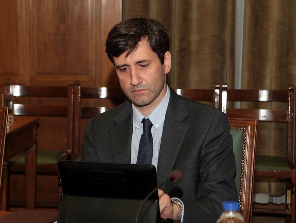 Σάλος από την αποχή της Ελλάδας από την ψηφοφορία στον ΟΗΕ για το δικαίωμα των κρατών στην αναδιάρθρωση των χρεών τους