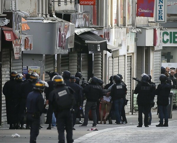 Γαλλία: Οι τρομοκράτες που συνελήφθησαν στο Σεντ Ντενί σύντομα θα διέπρατταν νέα επίθεση
