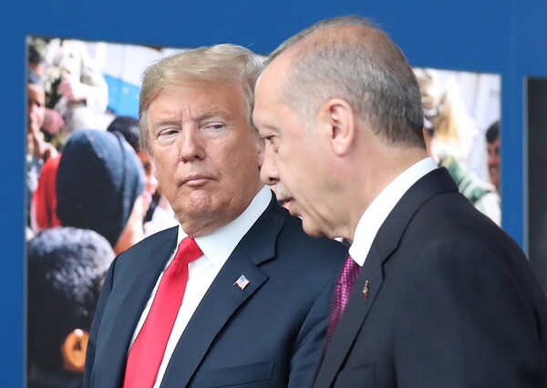 Στα άκρα οι σχέσεις Τραμπ- Ερντογάν: Τα 6 σημεία διαφωνίας μεταξύ Άγκυρας και Ουάσινγκτον
