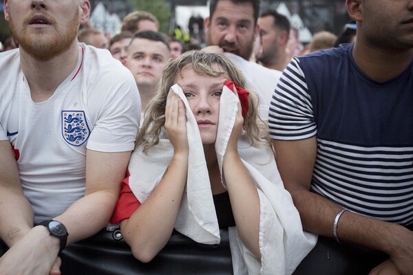 Στο Λονδίνο έκλαιγαν και στο Ζάγκρεμπ πανηγύριζαν μέχρι το πρωί - ΦΩΤΟΓΡΑΦΙΕΣ