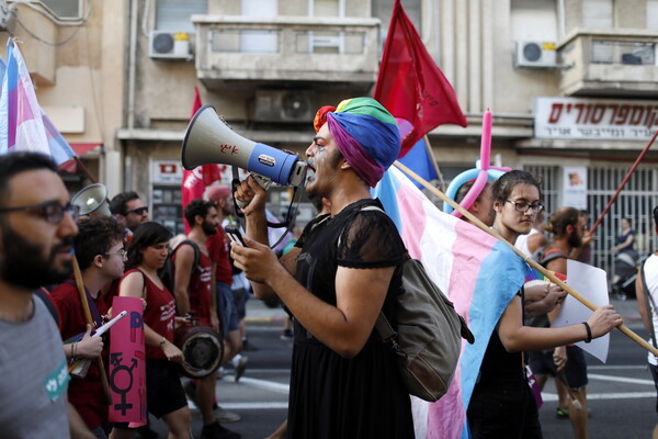 Οργή στο Ισραήλ για το νόμο που δεν επιτρέπει σε γκέι να αποκτήσουν παιδιά μέσω παρένθετης μητέρας