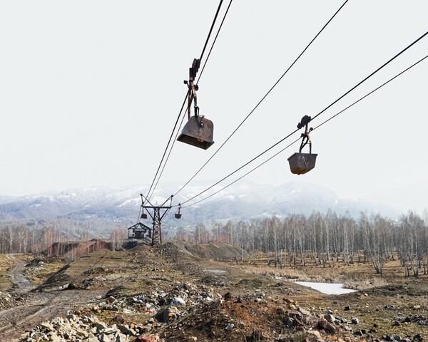 Ο Tamas Dezso φωτογράφισε με λυρικό τρόπο την αγροτική Ρουμανία