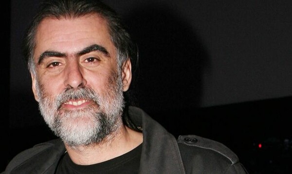 Ο Πλιάτσικας τώρα και συγγραφέας