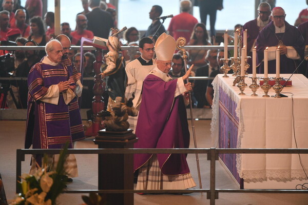 «Δικαιοσύνη για τα θύματα» ζήτησε ο καθολικός αρχιεπίσκοπος της Γένοβας