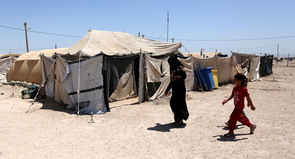 Διεθνείς αντιδράσεις για τις απελάσεις προσφύγων στην έρημο Σαχάρα