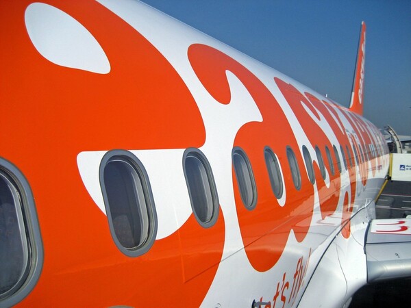 Πιλότος λιποθύμησε σε πτήση της Easyjet για την Κρήτη